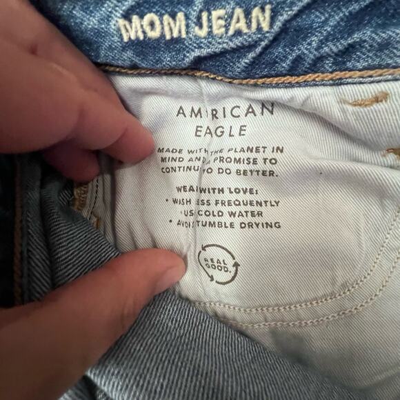 American Eagle AE Blue Denim Jean Straight Regular Destructed Distressed Size 4 - Picture 7 of 10